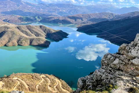 From Tirana: Hike on Gamti Mt &amp; Bovilla Lake on Land Rover