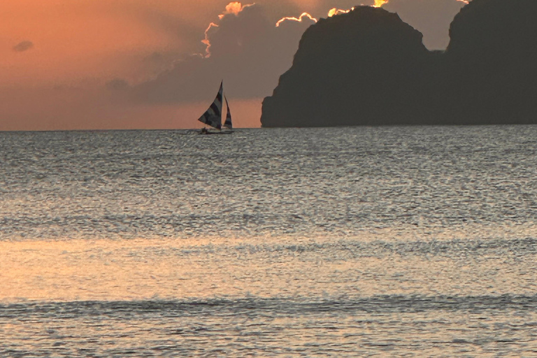 El Nido: Private Tour – Lagoons, Cave & Private Beach