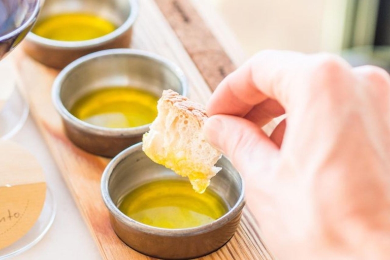 Corfu Walking Tour & Olive Oil Tasting with Local Guide Tour through the eyes of a local guide