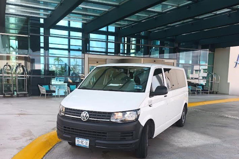 Cancun: Private Van Transfer to Puerto Morelos