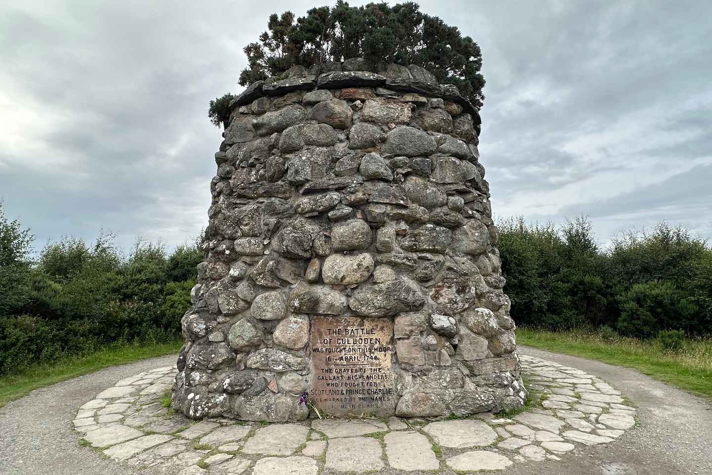 Loch Ness,Cawdor Castle,Sitios de Outlander y más desde Inverness
