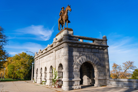 Ghosts & Gangsters Chicago Guided Walking Tour 2-hour: Spanish Walking Tour