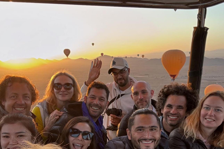 Marrakech: Volo in mongolfiera, colazione berbera e giro in cammello