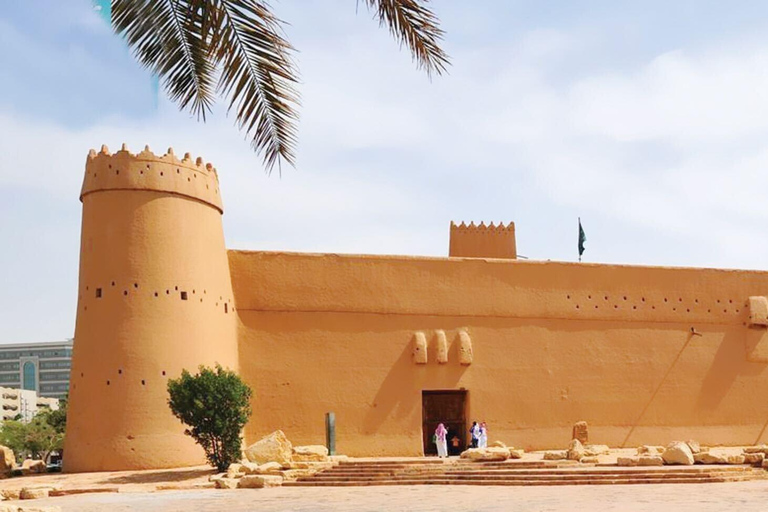 Qasr Al-Hukm District & Food Alley Guided Tour Price Per Person With Transfer