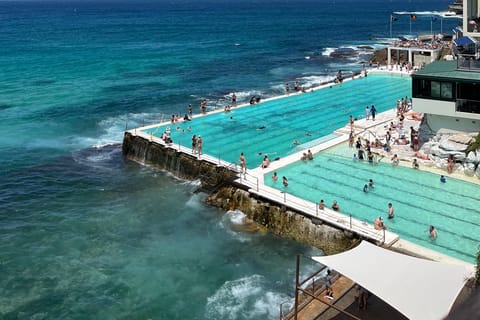 Sydney: Bondi Sunrise Yoga and Coastal Walking Tour - Image 2