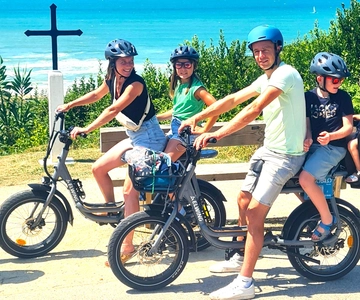 E-bike Guided Tour Biarritz & small villages