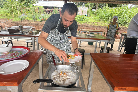 Chiang Mai: Elephant Sanctuary & Thai Cooking Workshop Meeting Point In Town