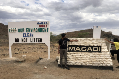 Nairobi: Dagsutflykt till Magadi-sjön med skjutbaneupplevelse