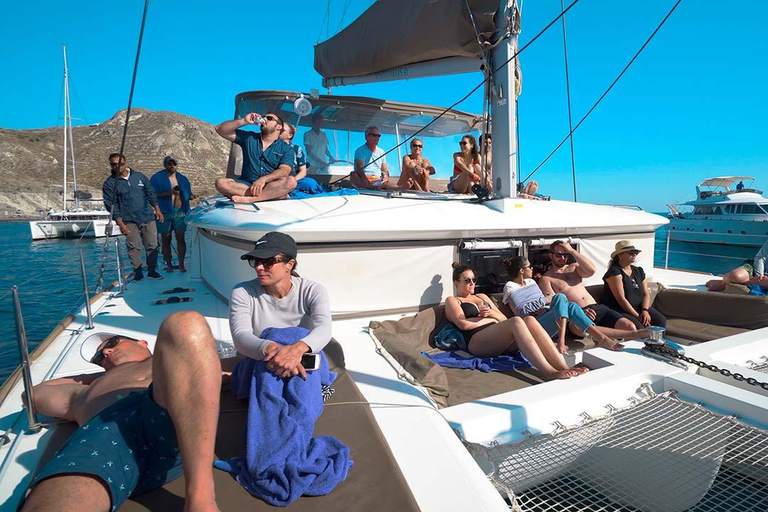 Santorini: Sunset Cruise with Greek Dinner and TransferGroup Tour