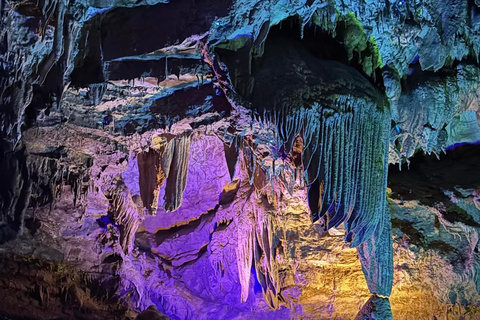 Zhangjiajie：Huanglong Cave & Underground Boat Tour Pass