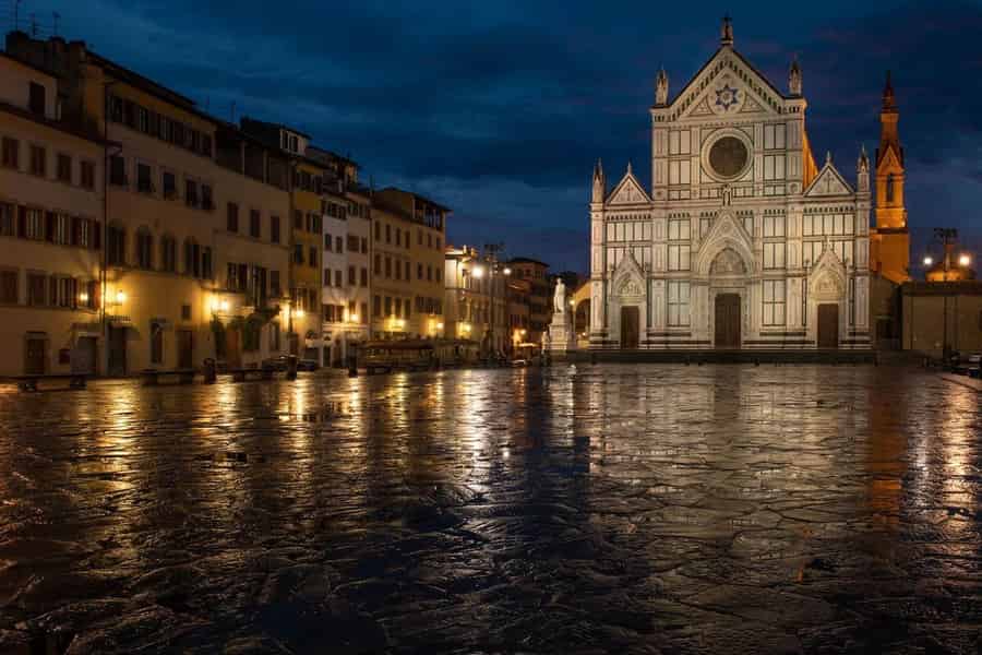 Florenz: Eintrittskarte ohne Anstehen für die Basilika Santa Croce. Foto: GetYourGuide Florenz: Eintrittskarte ohne Anstehen für die Basilika Santa Croce. Foto: GetYourGuide
