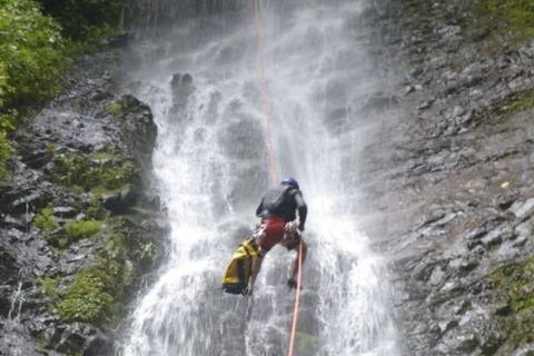 Canyoning in northwestern Quito