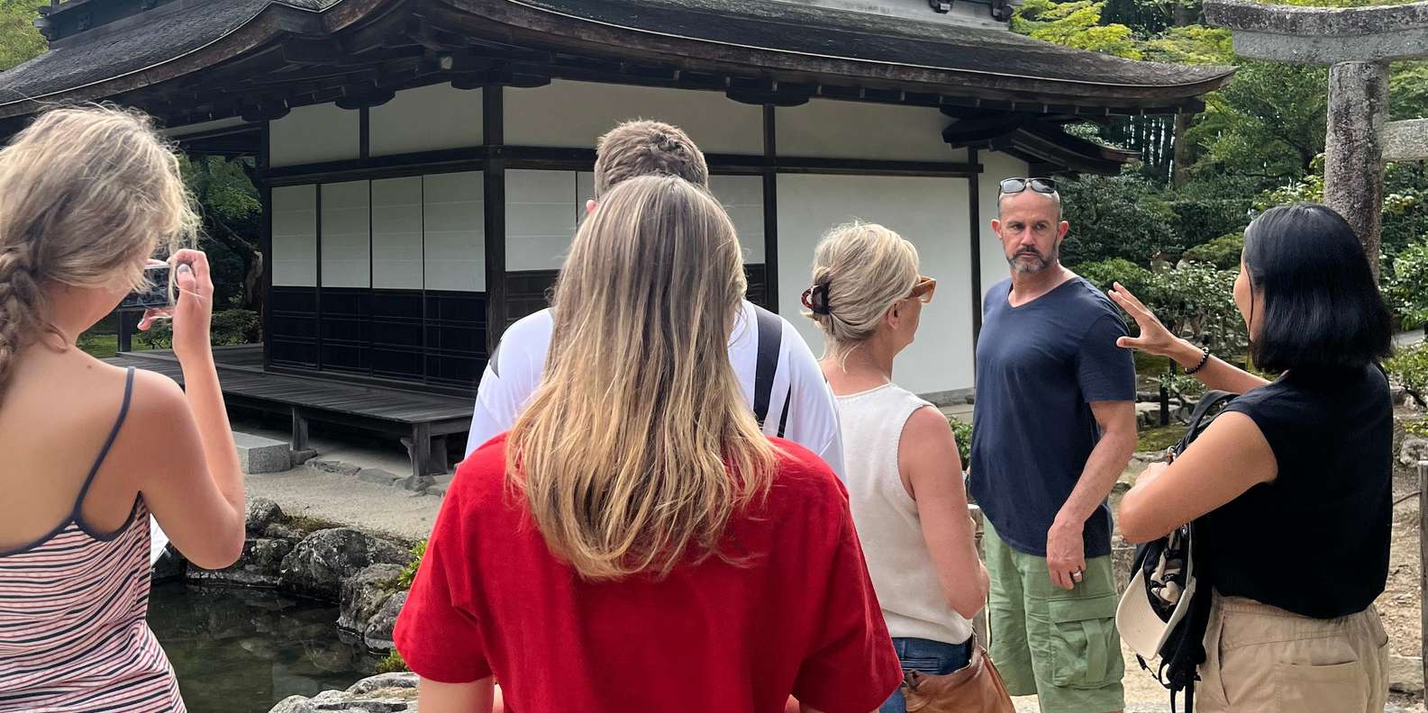 Kyoto experience — temples, geisha, bamboo grove — image 7