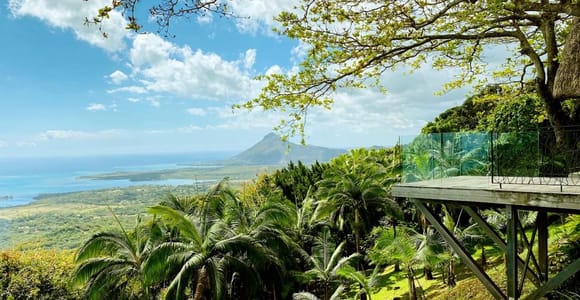 Mauritius: Hidden Waterfalls Discovery Tour with Pickup