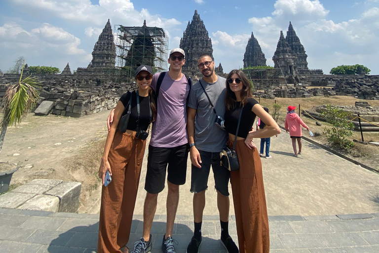 Yogyakarta: 4-Day Java Tour with Bromo & Ijen Bromo Ijen Drop Ketapang private and shared