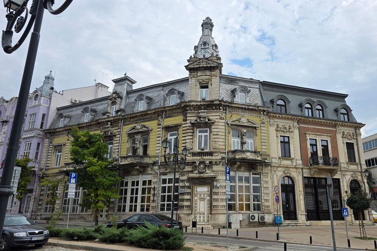 Bucharest: Bulgaria guided half-day trip