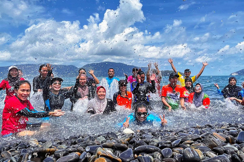 Koh Lipe: Private Boat Ride with 7 Top Snorkeling Spots