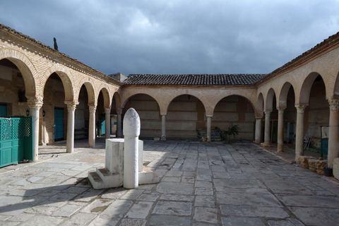 Speciale città romana DOUGGA attraverso la città andalusa