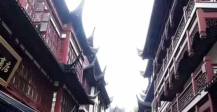 Yu Garden, Old Street, Bund & Zhujiajiao Water Town Bus Tour photo 7