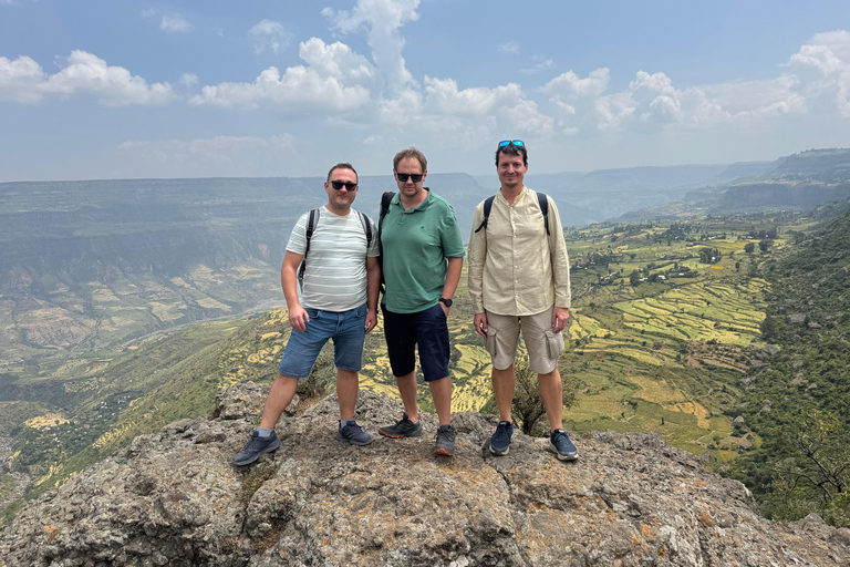 Addis Ababa: City Tour, Debre Libanos & Portuguese Bridge