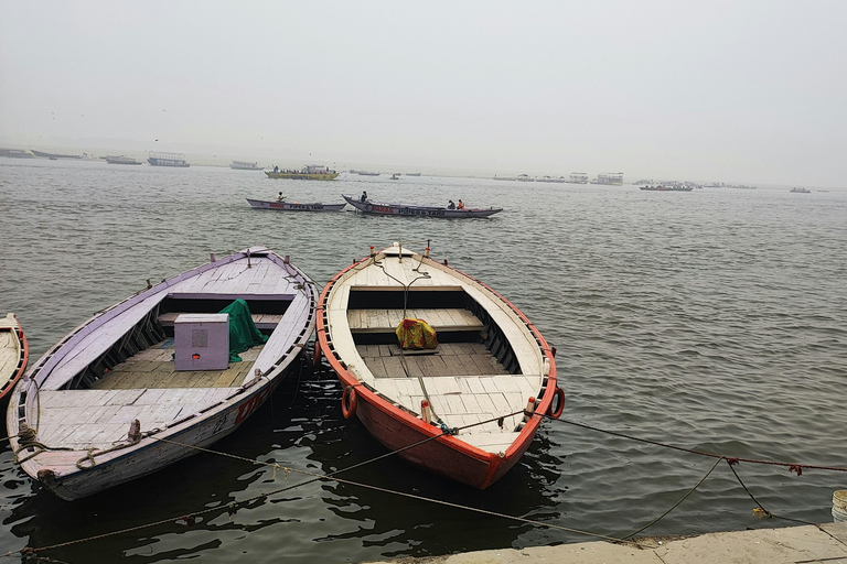 Varanasi: Sunrise Boat Tour with Heritage Walk