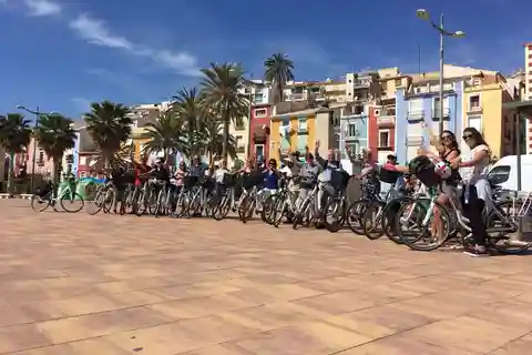 Benidorm: Passeio de E-Bike para Altea ou Villajoyosa