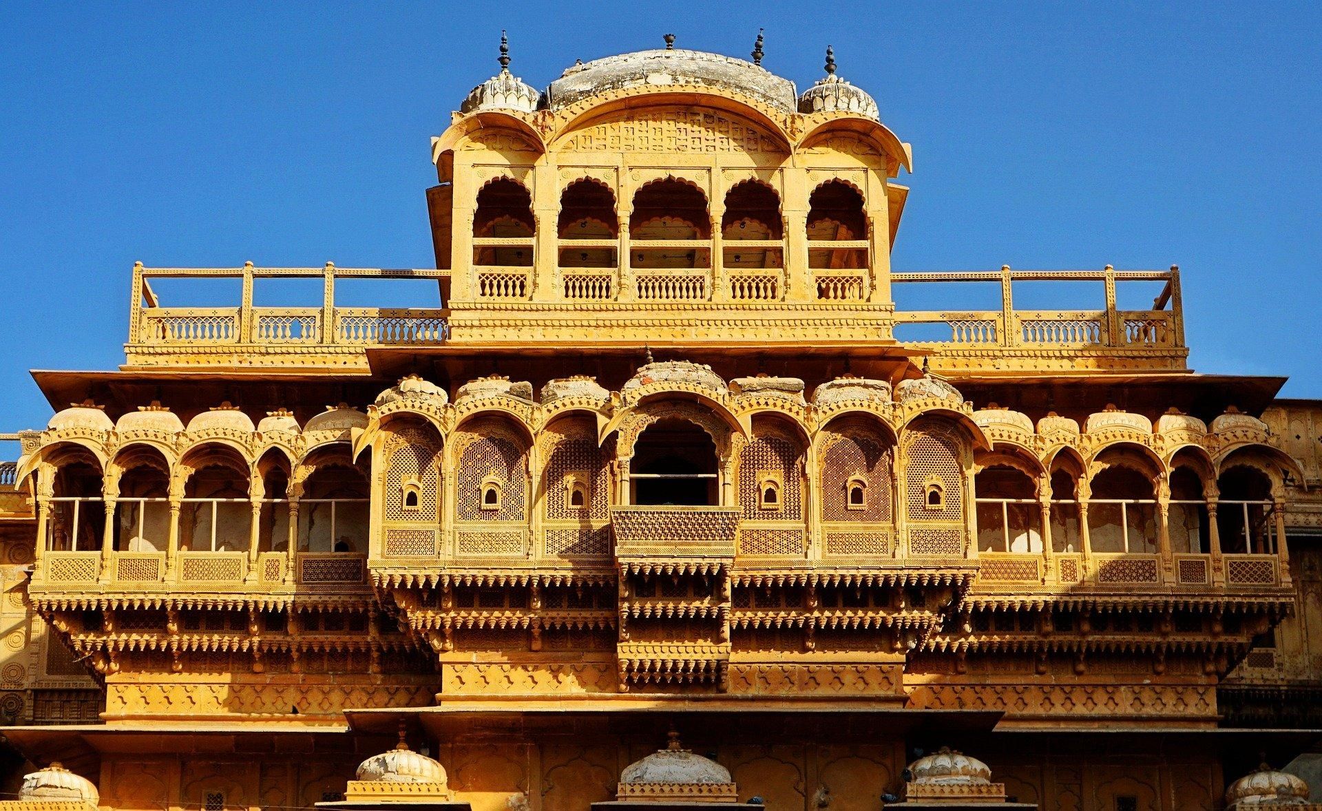Jaisalmer: Kuldhara Dorf, Bada Bagh, & Tanot Tempel Tour