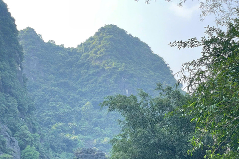 Hoa lu - Trang An, Mua Cave With Luxury Small Group