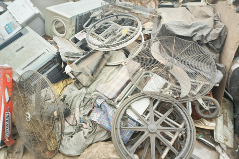 Accra: The Agbogbloshie Accra E-waste & Recycling Experience