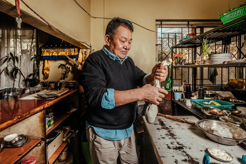 Kathmandu: Everest Eats Food Tour with 15+ Tastings