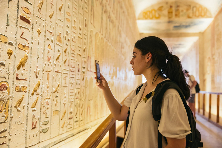 Cairo: 8-Day Egypt Highlights with Cruise, Flights & Balloon