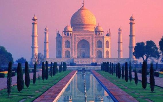 Agra:- Skip-the-Line Taj Mahal Private Tour