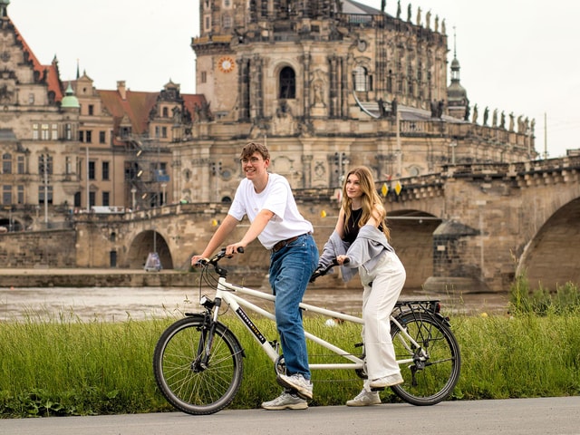 Dresden: Bike Rental - Tandem