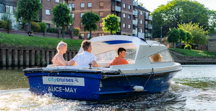 York : Location de bateaux autoguidés