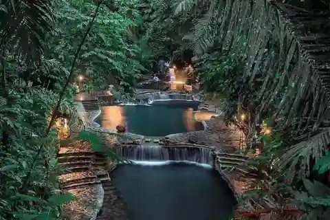 Hidden Valley Springs Alaminos with Lunch