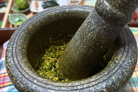 Bangkok: Jim Thompson House Tour and Thai Cooking Experience