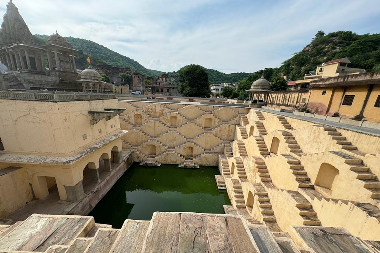 JAIPUR HERITAGE TOUR MIT ORTSKUNDIGEM GUIDE
