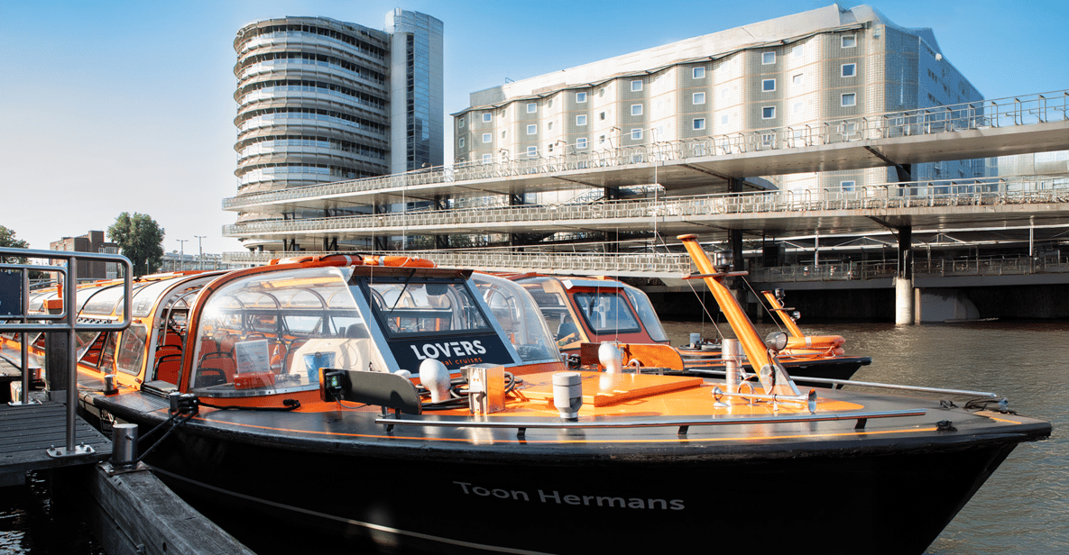 Afbeelding 9 van Amsterdam: Pizza Cruise met New York Pizza & Drankjes