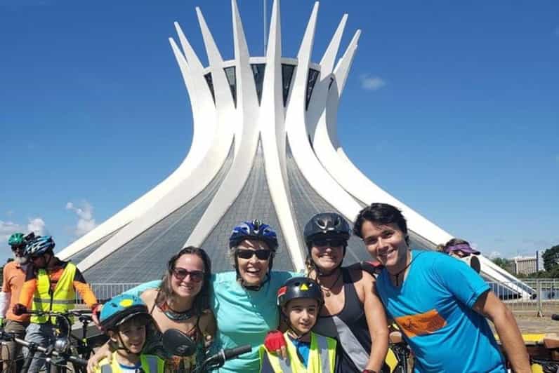 Brasilia: tour guiado en bicicleta por el Eje Monumental