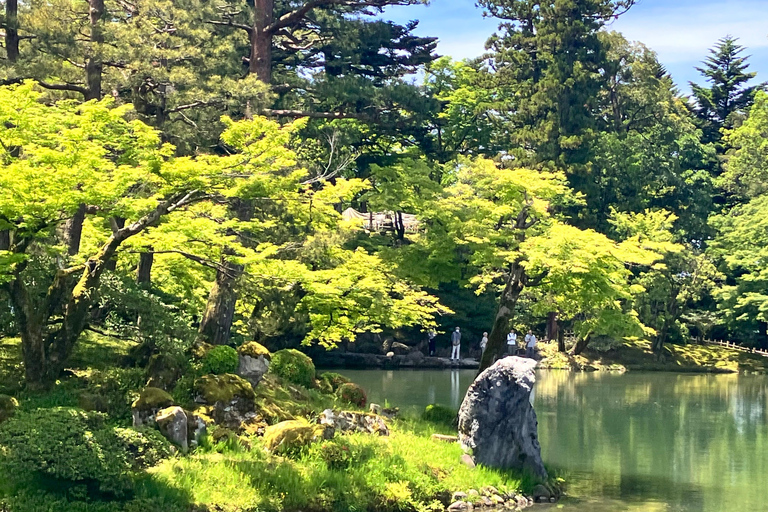 Kanazawa: Guided Walking Tour 4 best spots