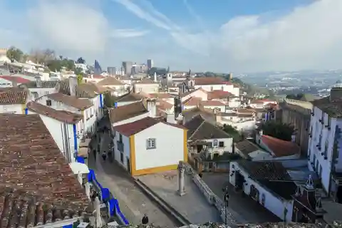 Private Day Tour Medieval Obidos, Nazare wave & Peniche Surf