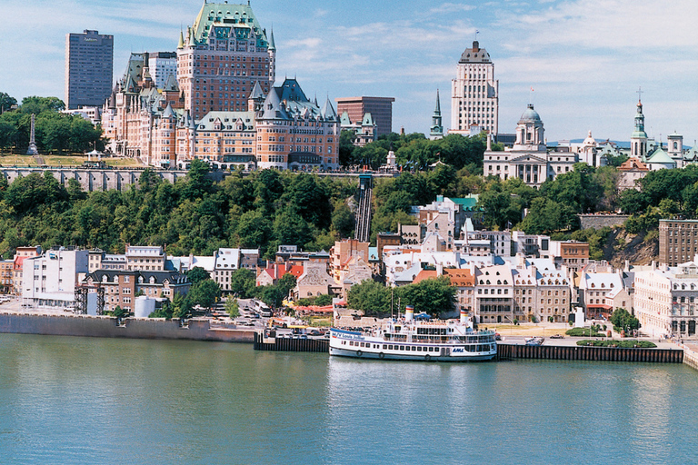 Québec City: Old Town Walk and Panoramic Ferry to Lévis Quebec City from the River