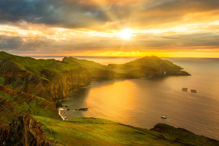 Madeira: privétour Zonsopgang en wandeling met ontbijt