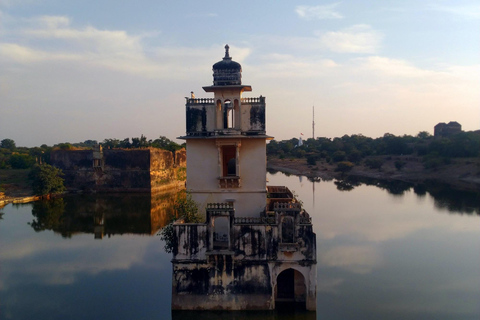 Chittorgarh Fort Tour with Pushkar Drop from Udaipur Private Tour with A/C transport and Dedicated Driver.