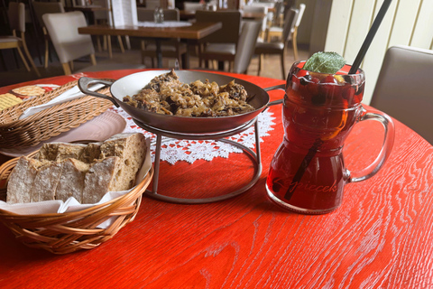 Warsaw: Hidden Gems Food and Culture Tour for Small Groups