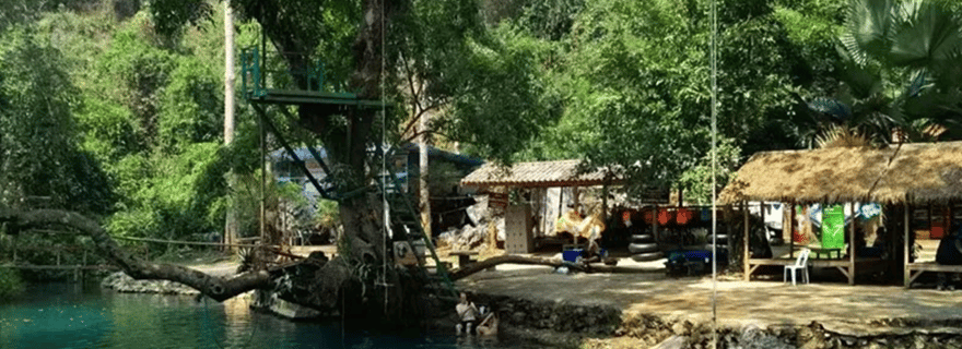 Vang Vieng : Tyrolienne, Rafting, Randonnée dans une Grotte, Kayak, Lagon 3
