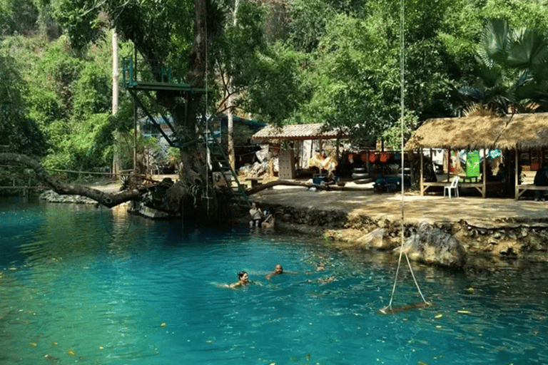 Vang Vieng: Zipline&amp;Cave Tubing&amp;Trekking&amp;Kayaking&amp;BlueLagoon