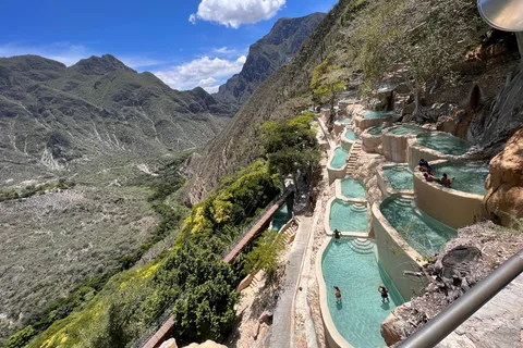 From Mexico City: Tolantongo Hot Springs Private Tour