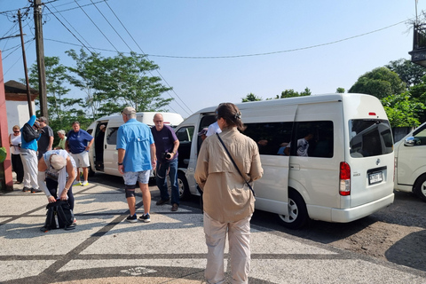 Lombok: Privétour op maat met chauffeur-gidsNoord-Lombok Tour vanuit Zuid-Lombok