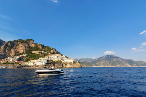 Amalfi Coast: Hidden Caves & Beaches by Private Boat
